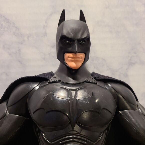 🦇🦇Batman Begins 14"/35cm Action Figure With Cape DC Comics H1386🦇🦇 - Picture 3 of 6